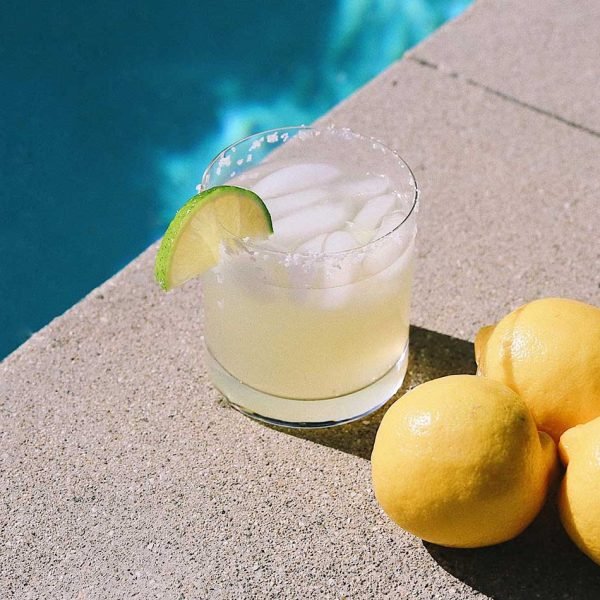 Cointreau Noir & Ginger Ale